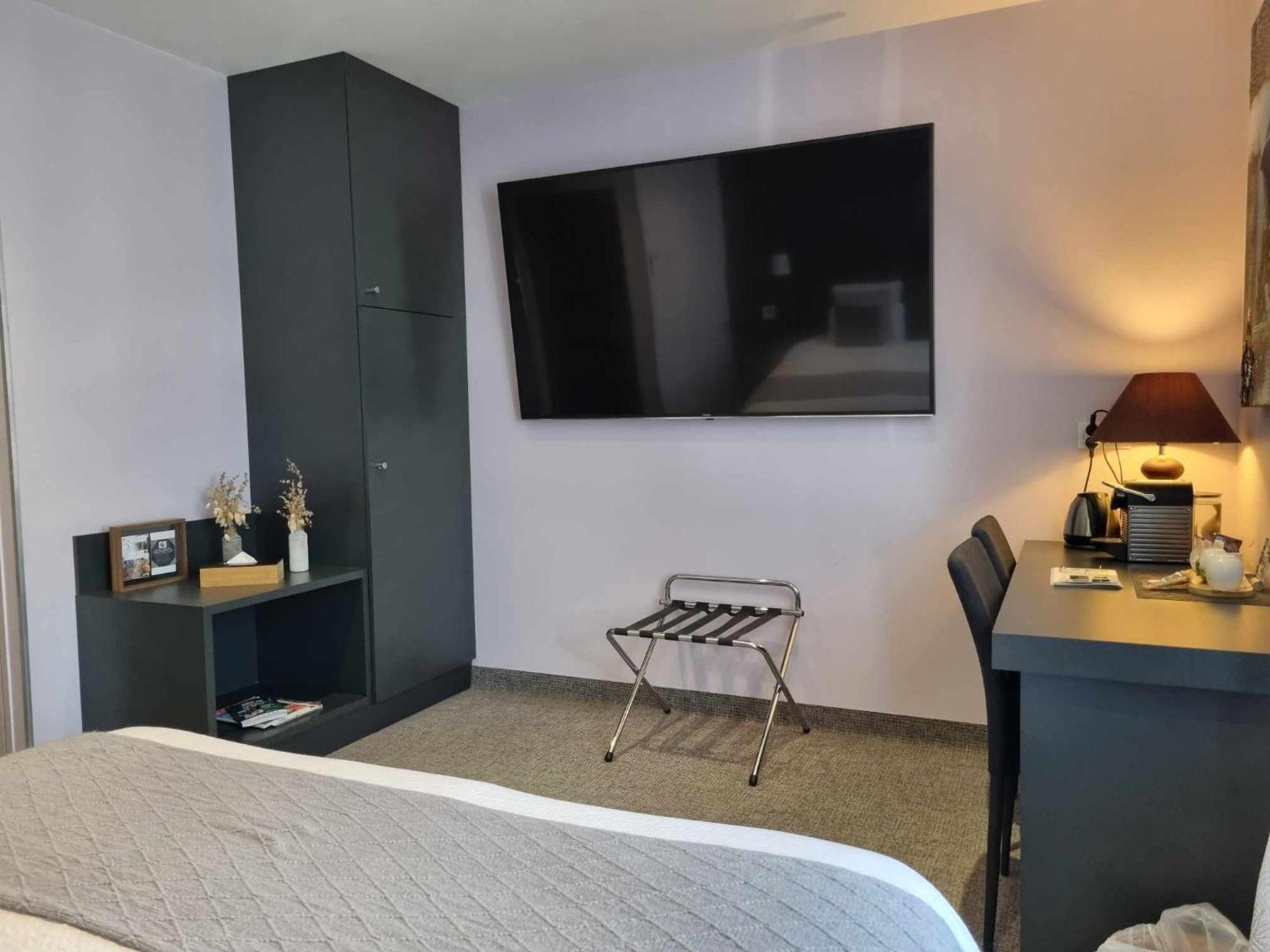 Logis Hotel Schaeffer- Restaurant Le Saint Georges Serrières-en-Chautagne Екстериор снимка