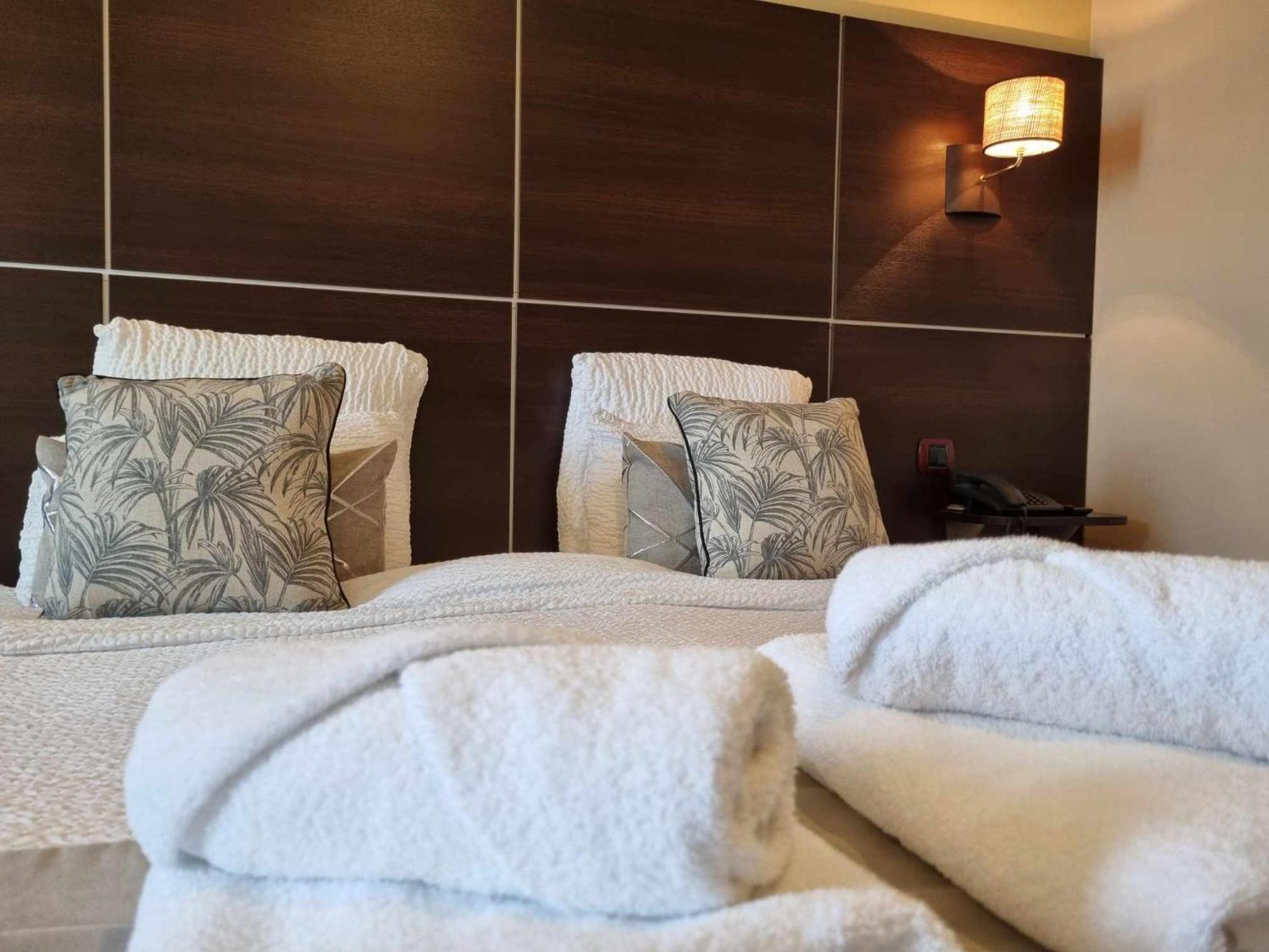 Logis Hotel Schaeffer- Restaurant Le Saint Georges Serrières-en-Chautagne Екстериор снимка